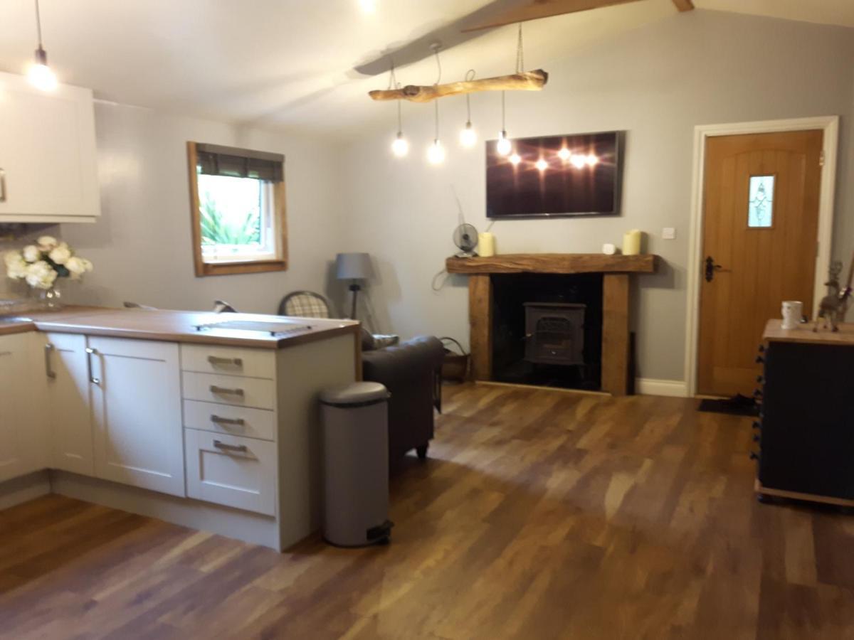 Ever Wanted To Go Off Grid Then This Is For You Sutton Coldfield Exterior foto
